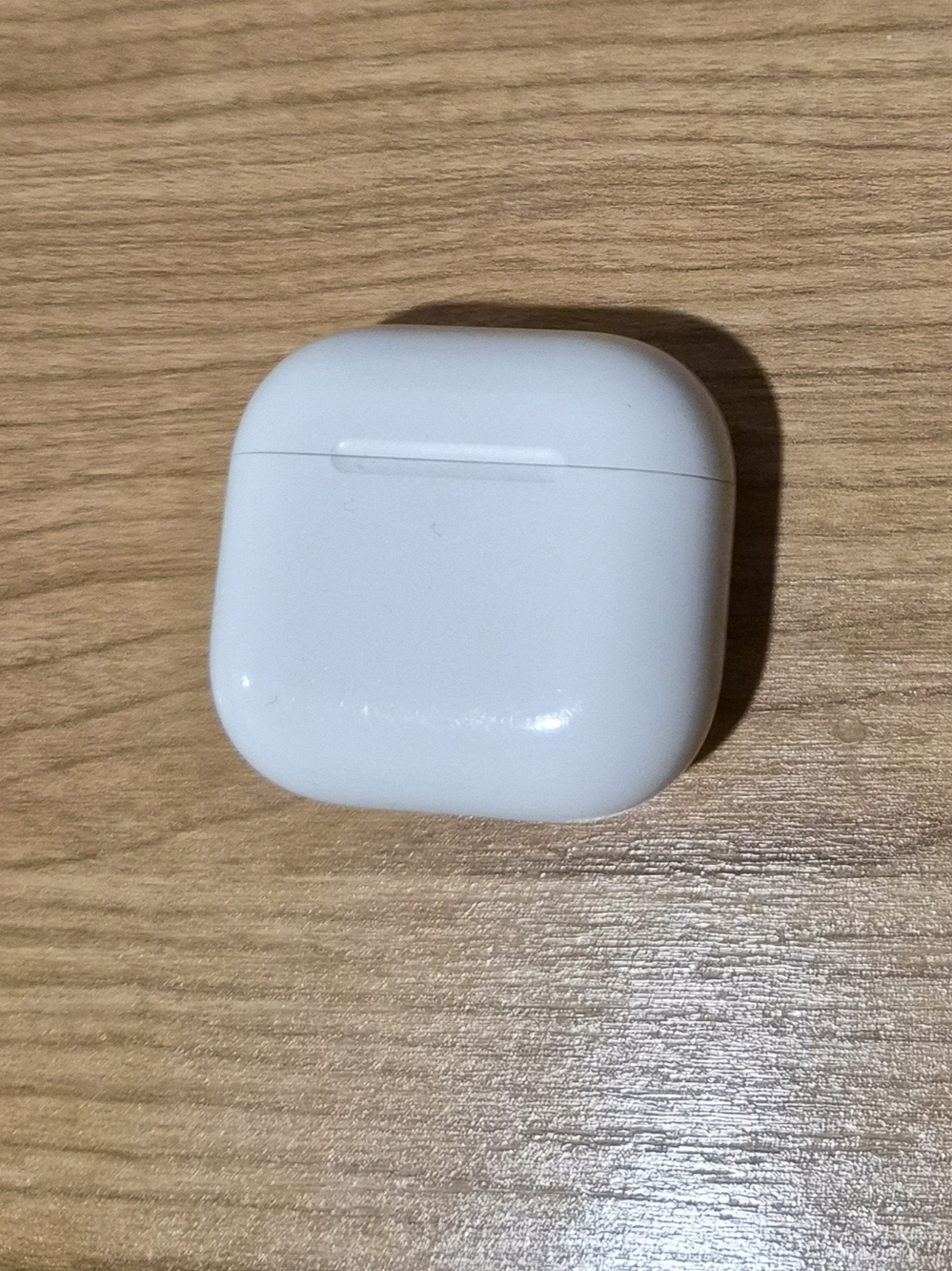 New Unused Apple AirPods 4